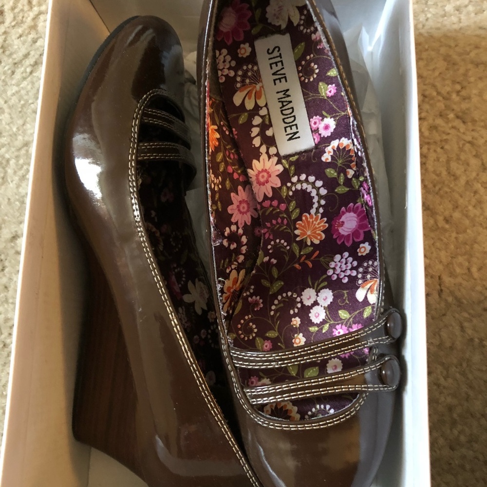 Steve Madden Wedges